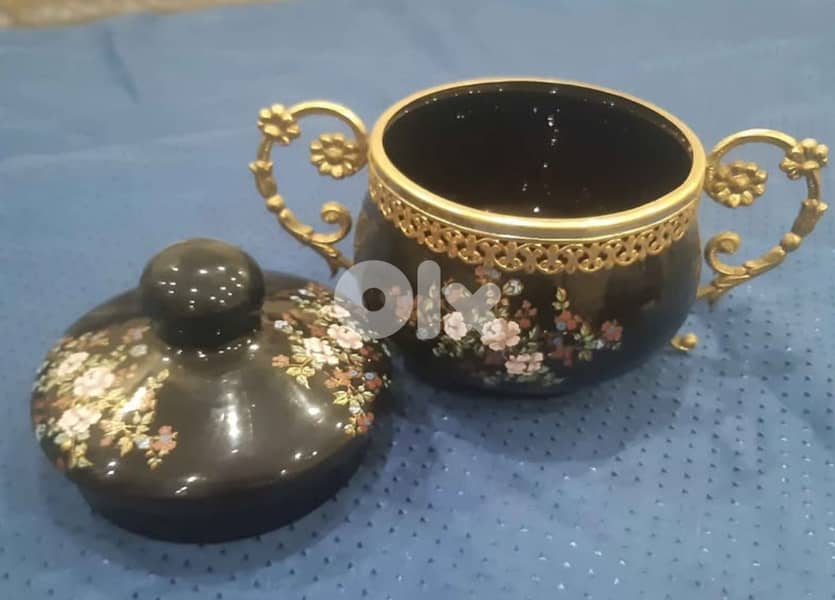 Antiques, Collectables & Display Items 3