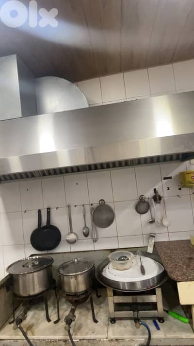 للبيع بسعر مغري بداعي سفر