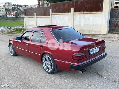 Mercedes-Benz 240/260/280 1994