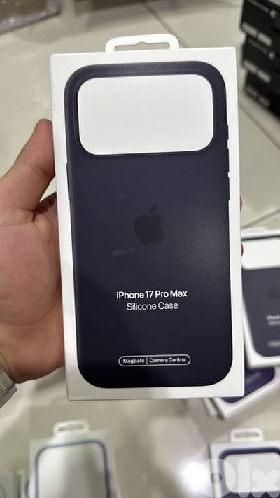 Apple Silicone Case magsafe Iphone 17 pro Max Black