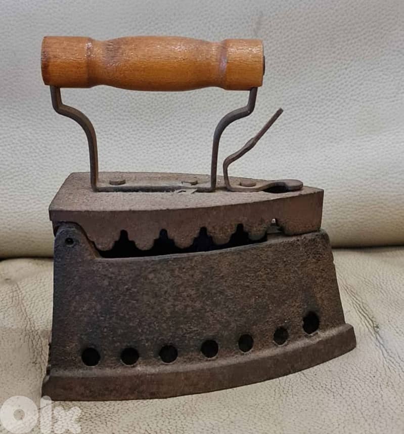 Antiques, Collectables & Display Items 5