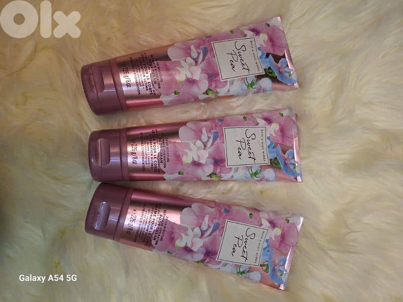 body shampoo and body cream 18