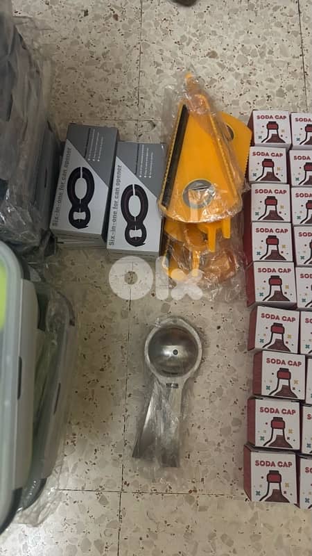 liquidation around 450 pcs mixed 17