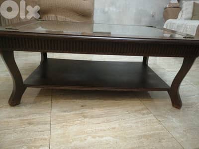 طاولة نص للصالون خشب مرتب