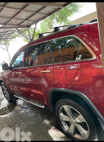 جيب شيروكى 2014