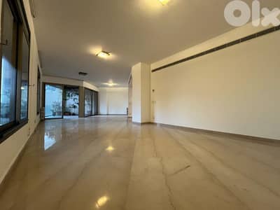 Luxury Apartment for Rent – Tabaris, Achrafieh (Near ABC Mall)