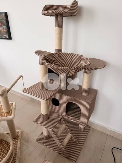 Cat tree