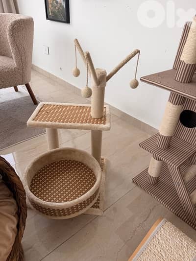 Cat tree