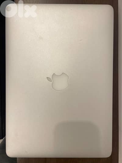 MacBook Air 13” Early 2015 – 121GB, Gray, macOS Mojave