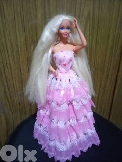 Barbie DANCE N TWIRL Mattel194 rare long hair wearing+shoes Great doll
