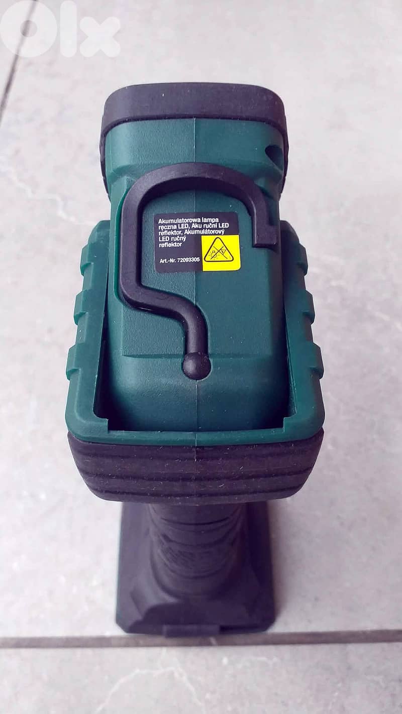 NEW Torch / Emergency Light for camping Hiking outdoors works on X20v 9