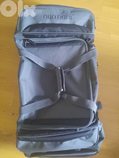 شنطه سفر من ألمانيا شبة جديدة في حالة ممتازه جدا جدا