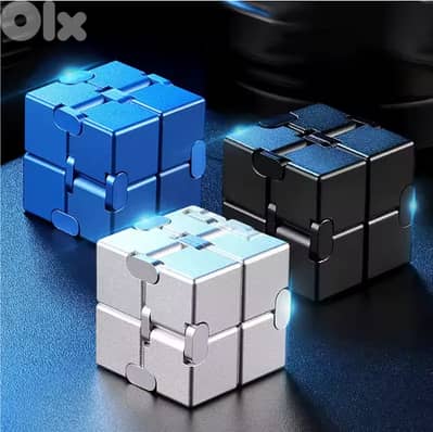 Figet Cube Alloy ( not plastic )