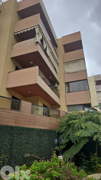 Apartment For Sale in Zalka 250,000 $ شقة للبيع في الزلقا مع تراس