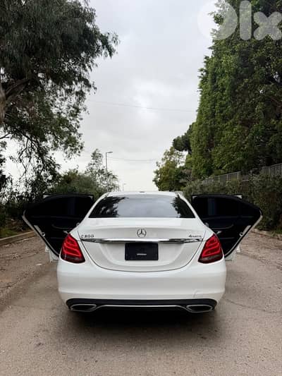 Mercedes C300 4Matic Luxury