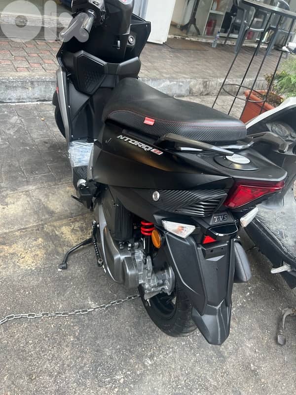 used 2 month 70985744 3