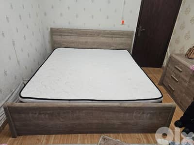 عرمون مفرق مدرسة عرمون الرسمية مفرق صيدلية المنى بناية بيان دقدوق