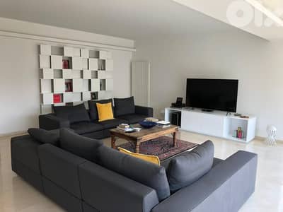 Apartment for Sale in Achrafieh | شقة للبيع في الأشرفية