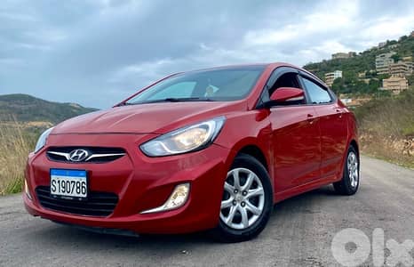 Hyundai Accent 2012