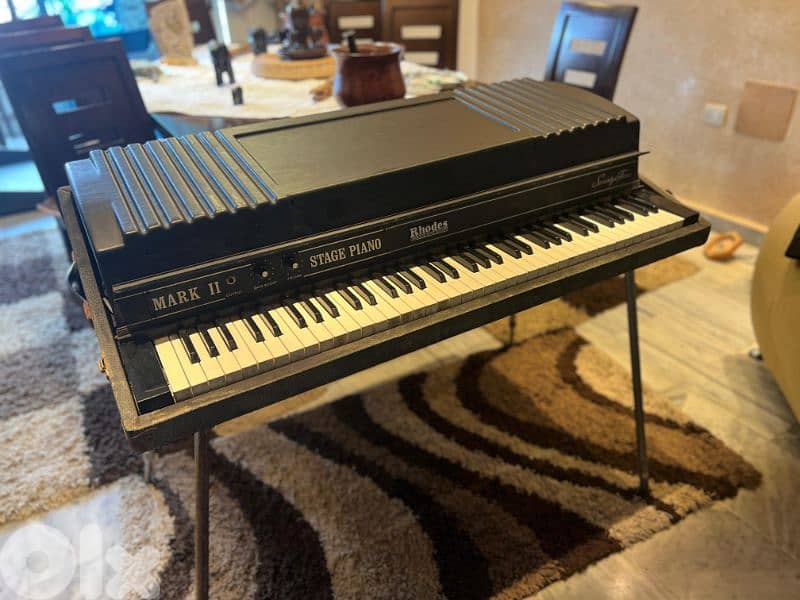rhodes stage piano mark ll Seventy Three 3
