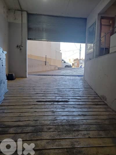 Depot for rent Mkalles 450m2, 500m2 & 850m2 for rent  للاجار  مستودع