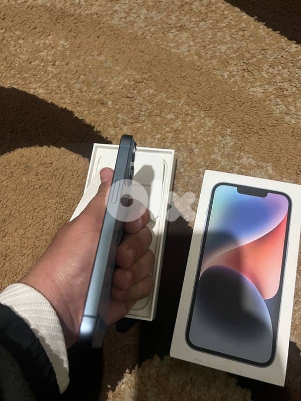 IPHONE 14 128g battary 85% 3