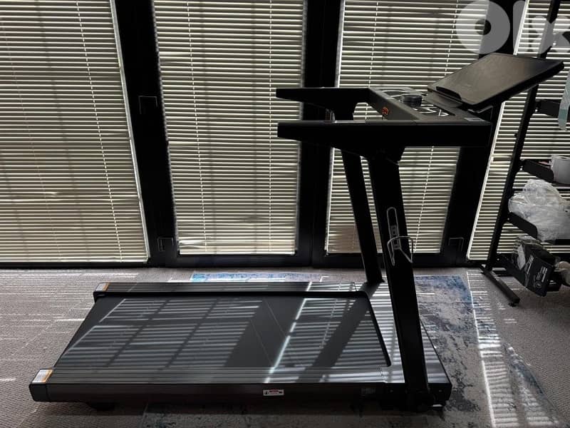 Treadmills, Foldable Treadmill with 20% Auto Incline 5