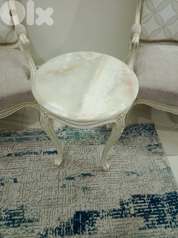 reception arm chairs + coffee table 2