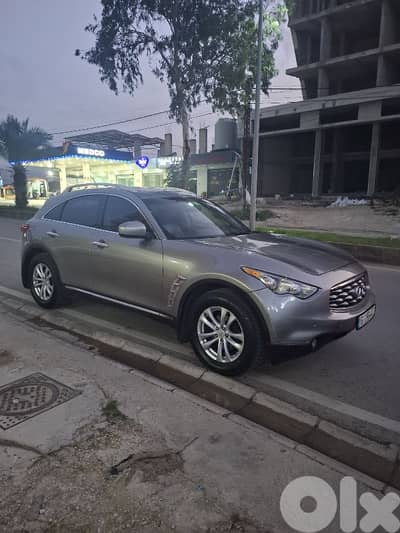 Infiniti Fx series 2011