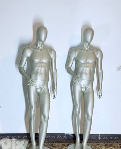 ملكان (مانيكان عرض ملابس)