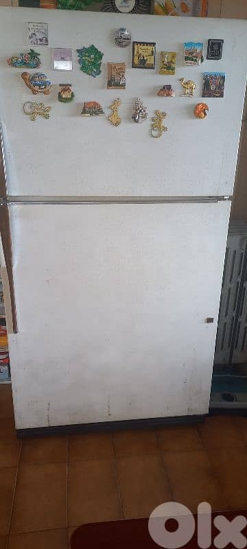 Refrigerator GE FOR SALE