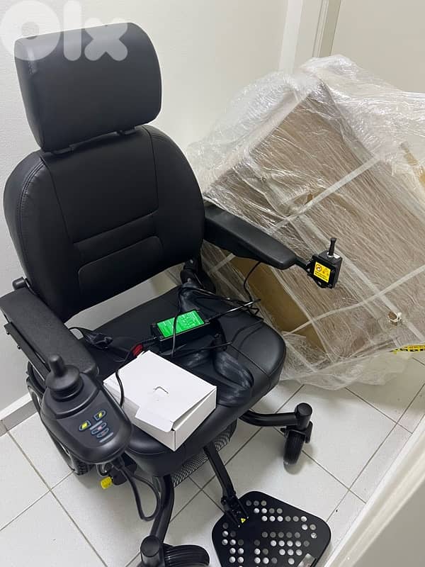 electric wheelchair 2