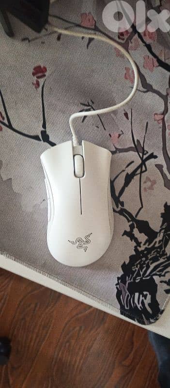 razer deathadder white mouse for gaming with box