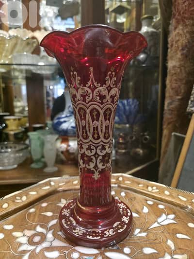 مزهرية أنتيك بوهيمية – Ruby Red Glass Vase