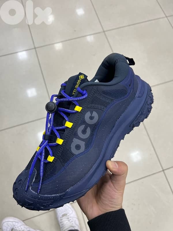 Waterproof Running Collection. 2