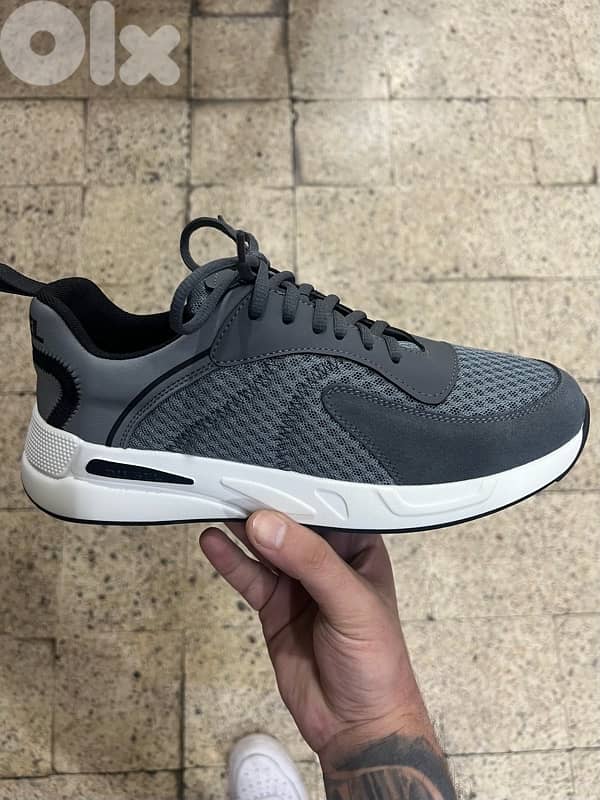 Luxury Sneakers Collection 15