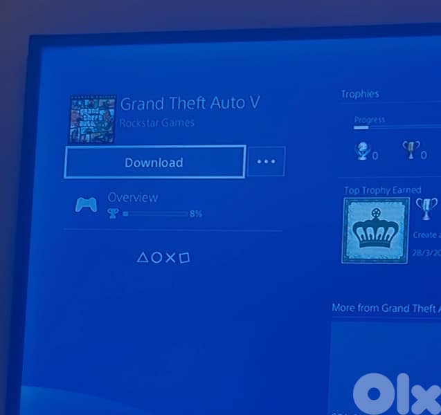 ps4 flat + 2 controllers + gta5 digital free+ 3 cd’s 1