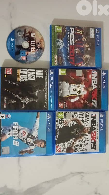 ps4 fat , 2 original controller , 6 games , excellent condition 1