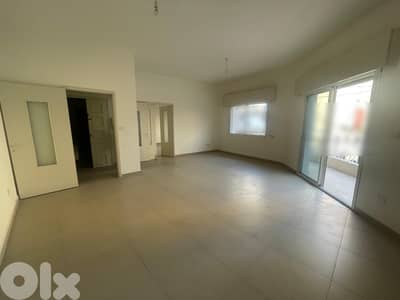 3 BEDROOMS APARTMENT FOR RENT IN AIN EL REMMANEH PRIME, (ARR-138)