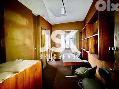 L20375 - 19 SQM Small Office For Sale in Badaro