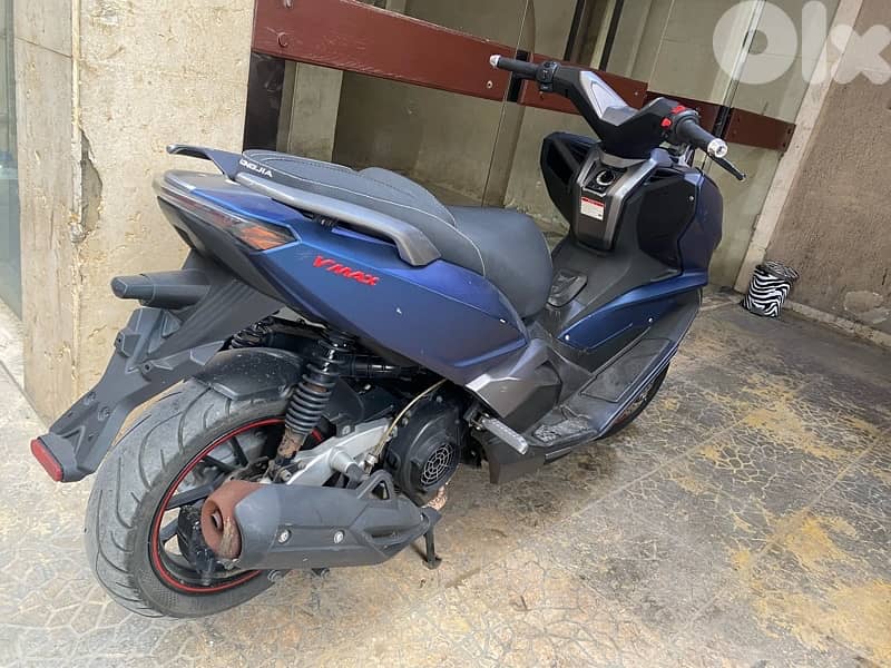 Vmax for sale 1