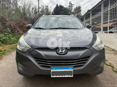 Hyundai Tucson model 2013 from company Lebanon!!!