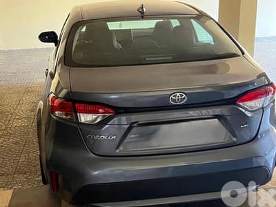 دوحة عرمون قرب التمثال