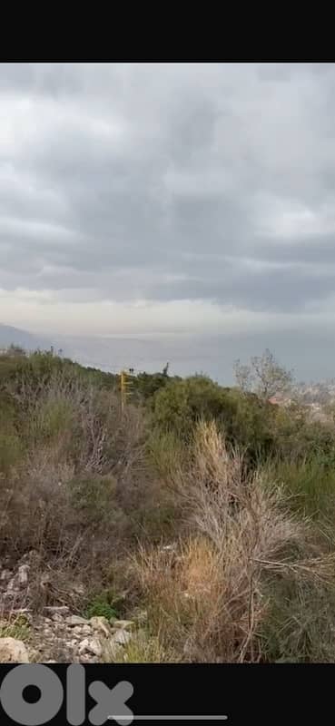 أرض مفرزة  مع مطل رائع