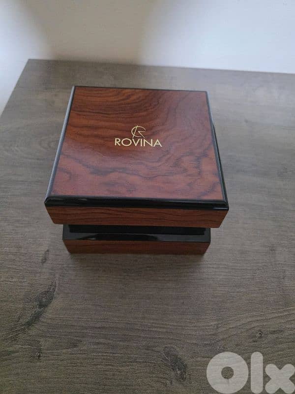 rovina Swiss made watch 3