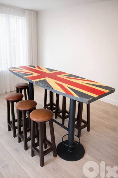 Union Jack bar table / dining table
