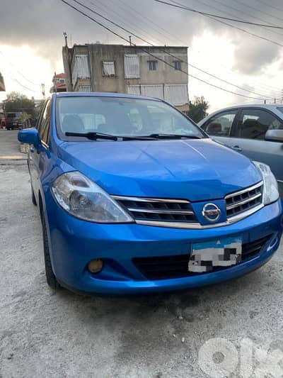 Nissan Tiida 2009