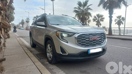 Like New GMC Terrain 2022- Four wheel- سعر مغر جدا