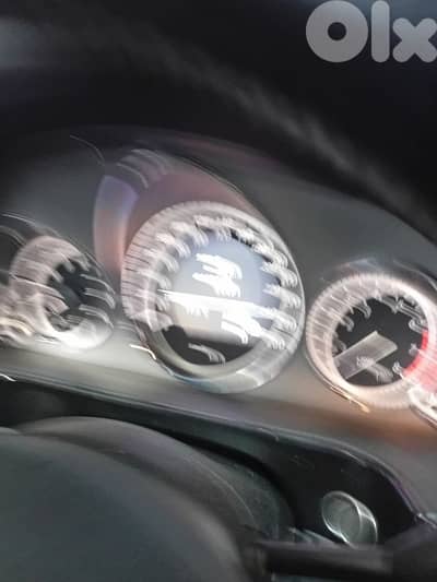 Mercedes-Benz E-Class 2011