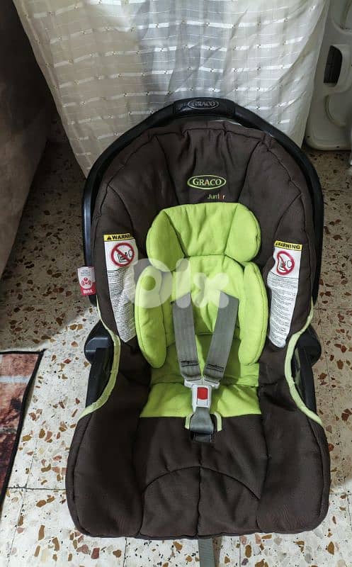 car Seat (GRACO( 4